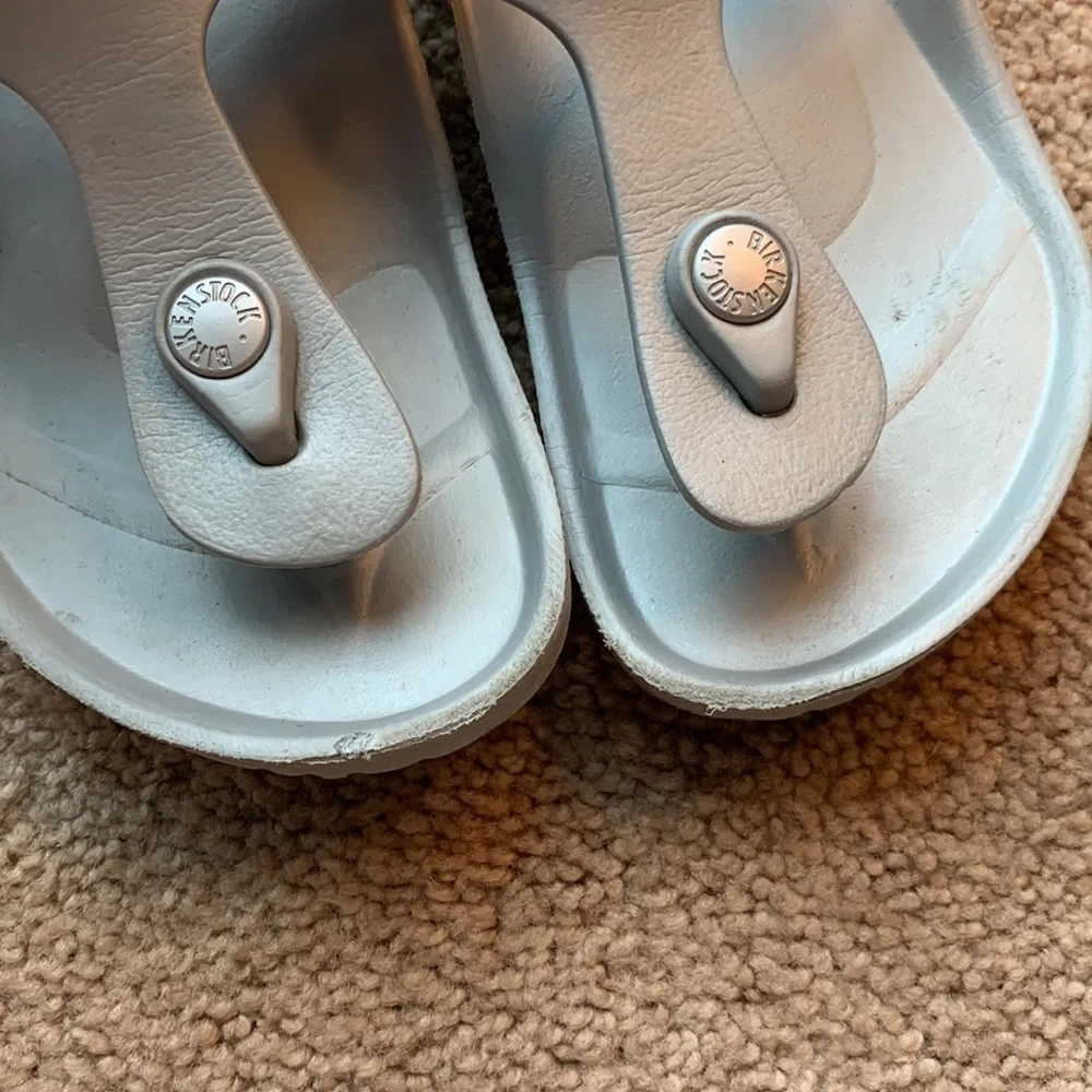 Birkenstock | Birkenstock Gizeh Essentials EVA silver sandals